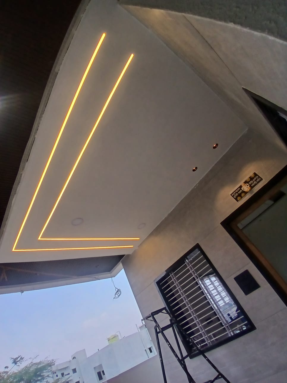 Profile Light